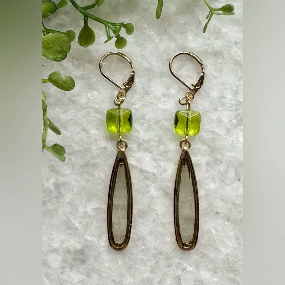 New Green Faceted Crystal Teardrop & Gold Tone Dangle Earrings - 2.50”